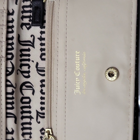 Juicy Couture Snap Wallet - Picture 5 of 5